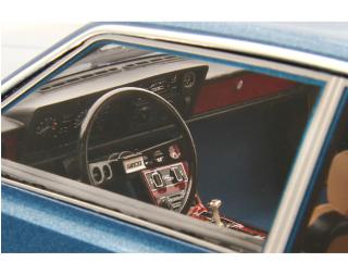 Fiat 130 Coupé 1971 Blu Met. Laudoracing 1:18 Resinemodell (Türen, Motorhaube... nicht zu öffnen!)